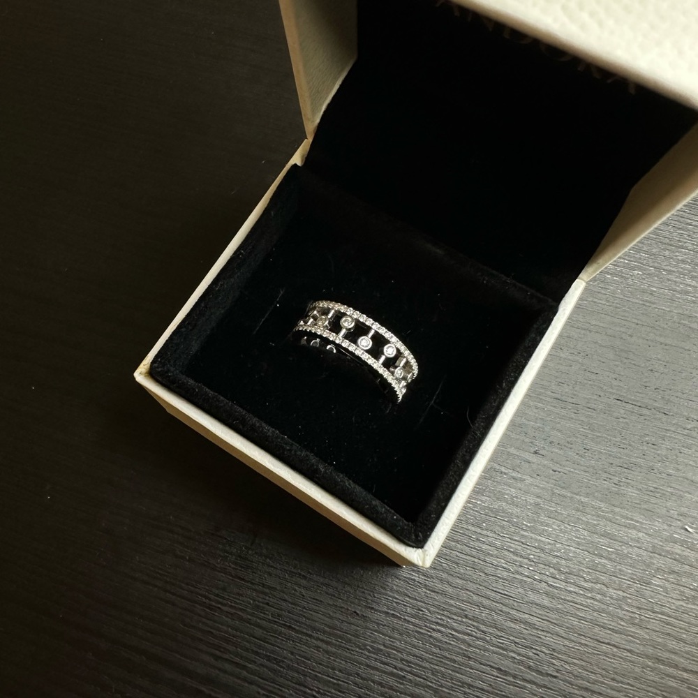Designer Silver Colour ring - Picture 3 of 3
